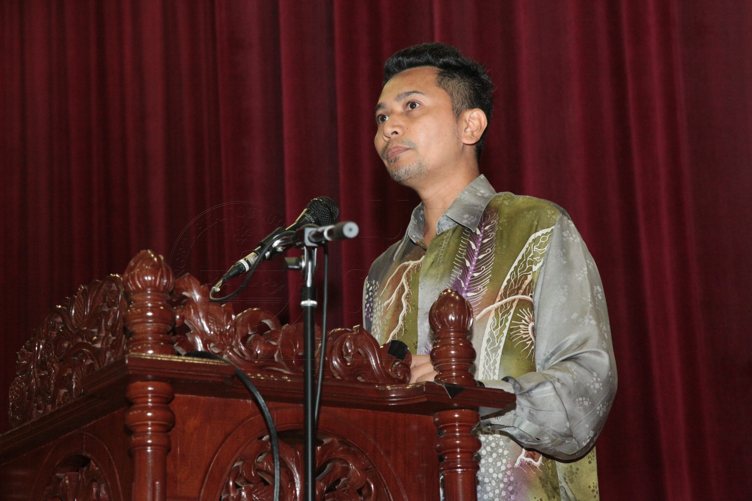 PRO16 16 siswazah IMG 0190